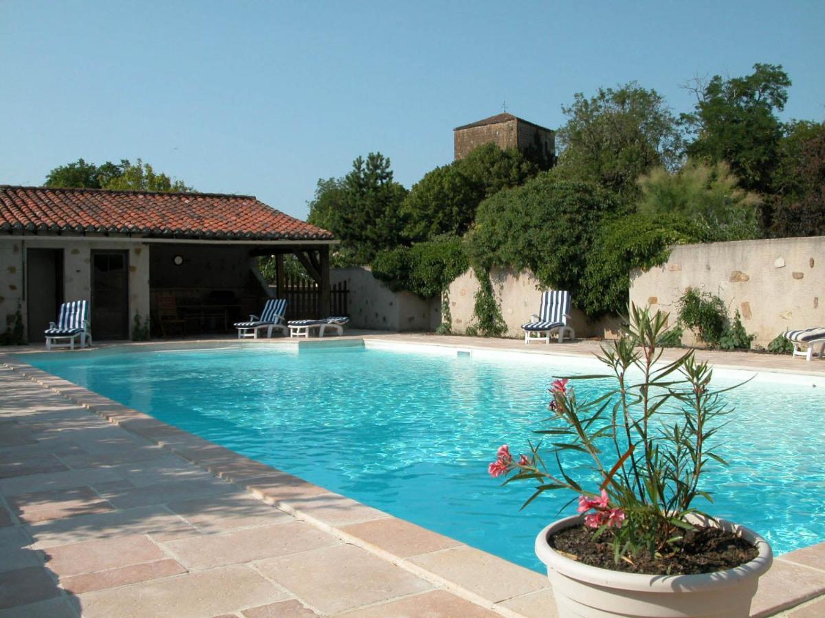 Chateau De Beduer And Vacation Homes Exterior foto